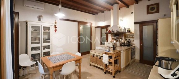 Квартира с 2 спальнями в Модуньо, Италия № 273458 9