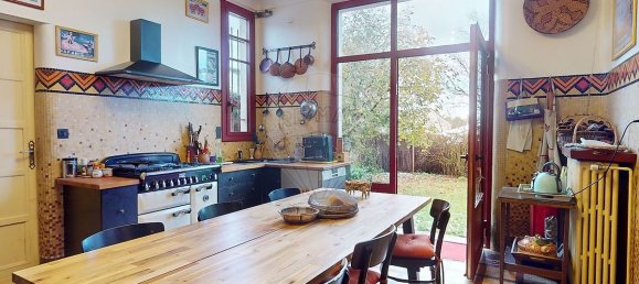 Casa de 7 dormitorios en Orleans, France No. 53396 18