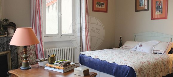 Casa de 7 dormitorios en Orleans, France No. 53396 5