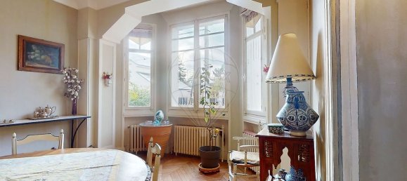 Casa de 7 dormitorios en Orleans, France No. 53396 13