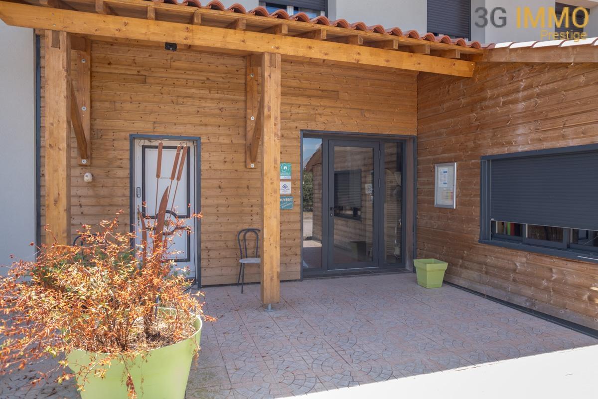 12 bedrooms House in Montauban, France No. 300181