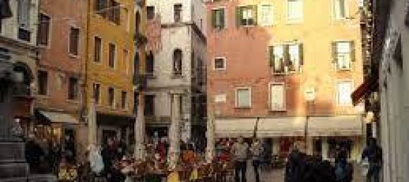9 rooms Commercial property in Venice, Italy No. 61576 16
