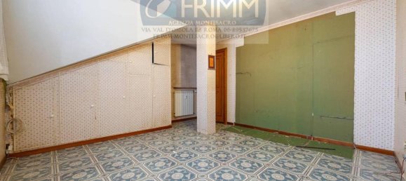 3 rooms Penthouse in Rome, Italy No. 43460 25