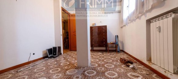 3 rooms Penthouse in Rome, Italy No. 43460 22