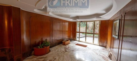 3 rooms Penthouse in Rome, Italy No. 43460 4