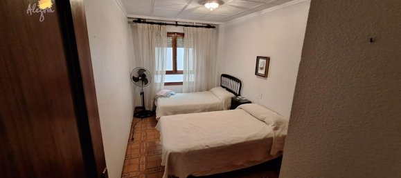 Apartamento de 3 dormitorios en Torrevieja, Spain No. 146801 12