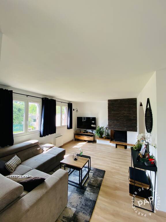 Dúplex de 2 dormitorios en Emerainville, France No. 333311