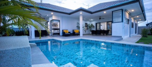 3 dormitorios villa en venta en Hua Hin, Prachuap Khiri Khan, Western Thailand, Thailand № 32176 6