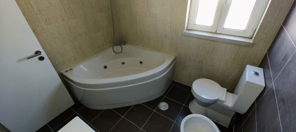 4 chambres Maison de ville à Almada, Portugal No. 132746 21