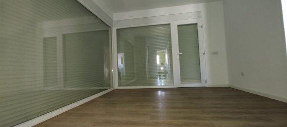 4 chambres Maison de ville à Almada, Portugal No. 132746 5