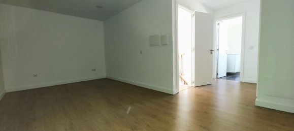 4 chambres Maison de ville à Almada, Portugal No. 132746 16