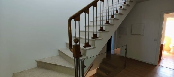 4 chambres Maison de ville à Almada, Portugal No. 132746 15