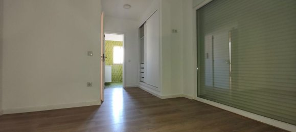 4 chambres Maison de ville à Almada, Portugal No. 132746 6