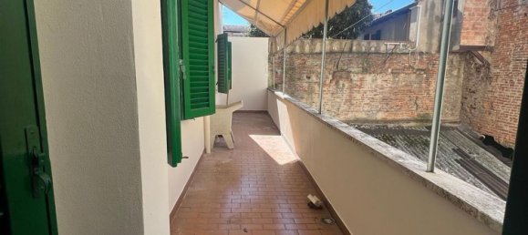 Apartamento de 3 divisões em Empoli, Italy N.º 110894 4