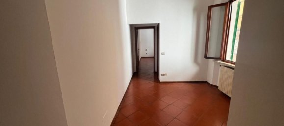 Apartamento de 3 divisões em Empoli, Italy N.º 110894 6