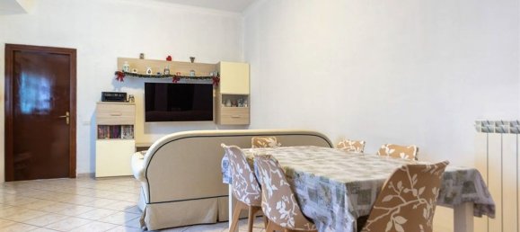 3 rooms Apartment in Gallicano nel Lazio, Italy No. 215020 10
