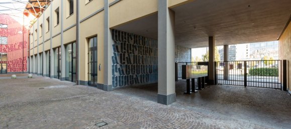 3-salle Appartement à Milan, Italy No. 246885 4