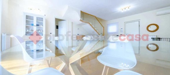 5 rooms House in Livorno, Italy No. 156115 8