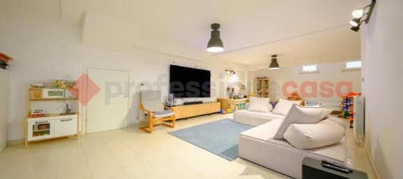 5 rooms House in Livorno, Italy No. 156115 34