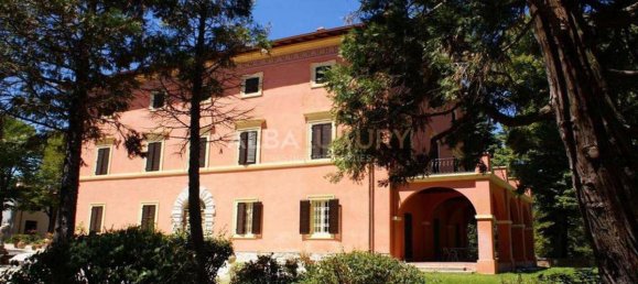 38 bedrooms Villa in Perugia, Italy No. 491 10
