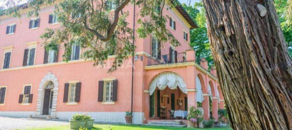 38 bedrooms Villa in Perugia, Italy No. 491 6