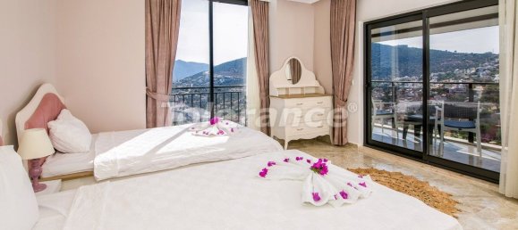 Villa 5+1 in Kalkan, Turkey No. 12209 10
