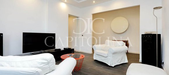 3 bedrooms Apartment in Rome, Italy No. 197213 2