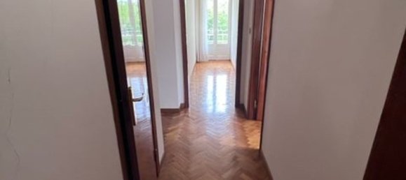 6 rooms Apartment in Jesi, Italy No. 86082 7