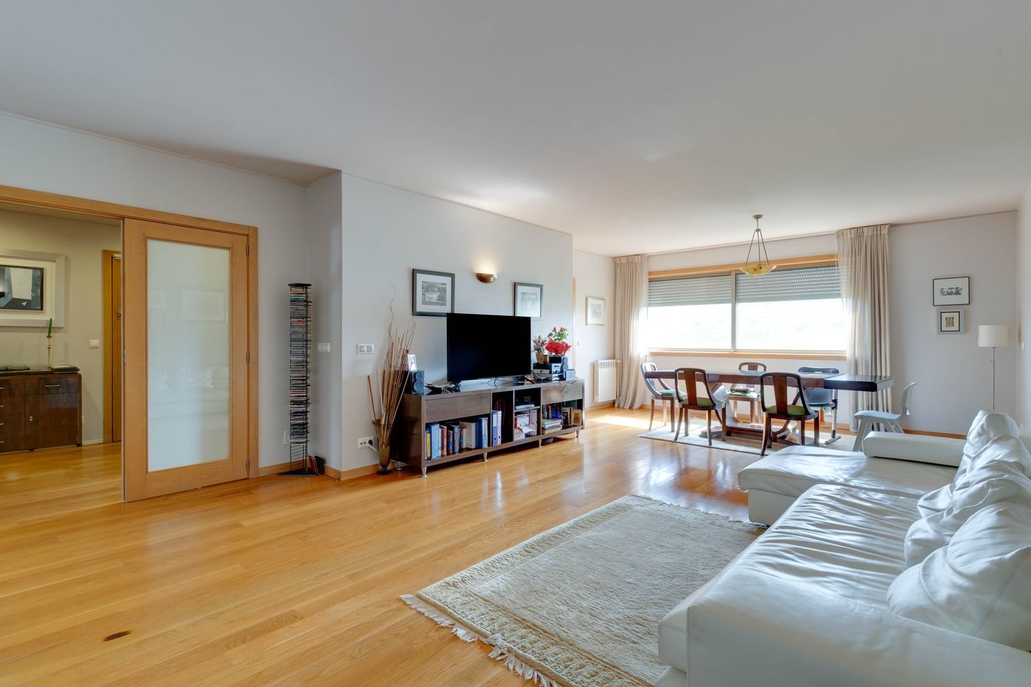 Квартира с 3 спальнями в Матозиньюш, Португалия № 201592