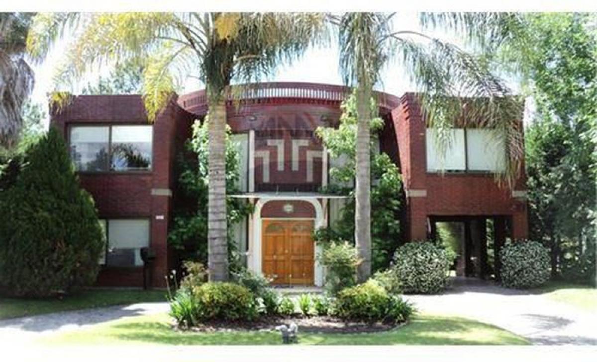 4 bedrooms House in Pilar, Argentina No. 4936