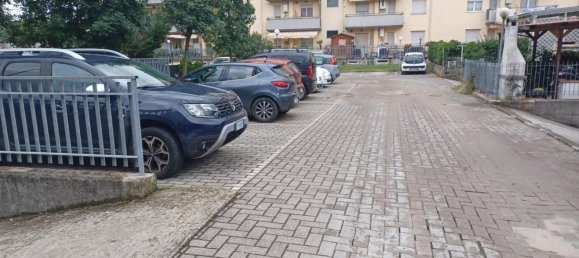 2 rooms Apartment in Prato, Italy No. 18755 10