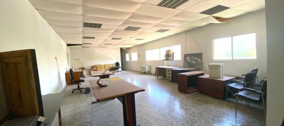 850m² Warehouse in Churriana, Spain No. 156169 2