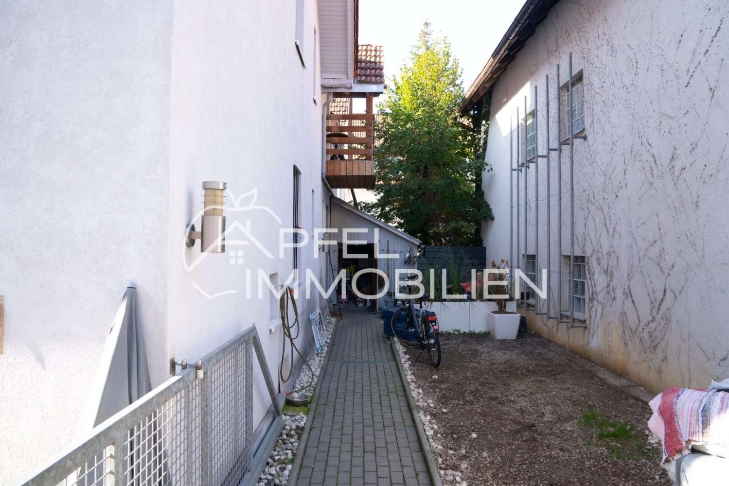 Casa de 3 dormitorios en Boblingen, Germany No. 64883