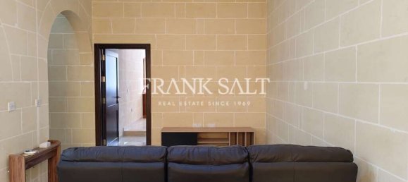 3 bedrooms Apartment in Victoria, Malta No. 6211 10