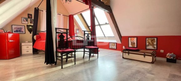 6 bedrooms House in Laigneville, France No. 76632 6