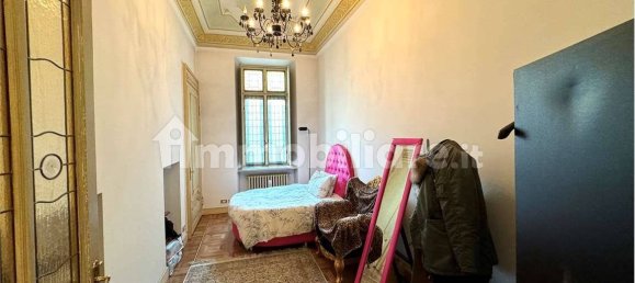 7 bedrooms Apartment in Turin, Italy No. 109673 21