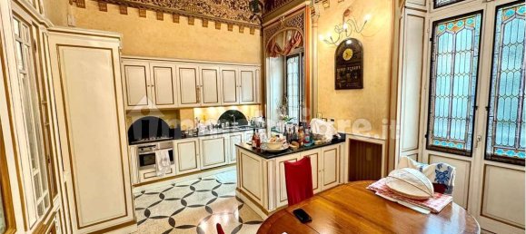 7 bedrooms Apartment in Turin, Italy No. 109673 16