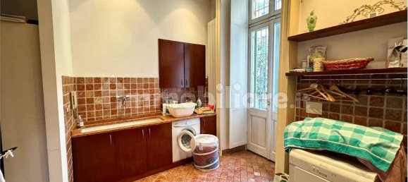 7 bedrooms Apartment in Turin, Italy No. 109673 24