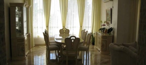 5 bedrooms Commercial property in Bar, Montenegro No. 115 2