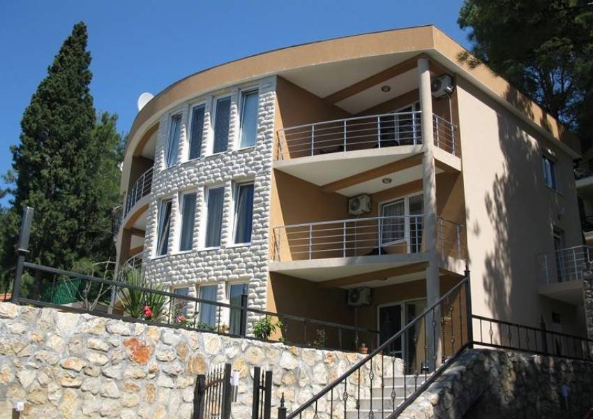 5 bedrooms Commercial property in Bar, Montenegro No. 115