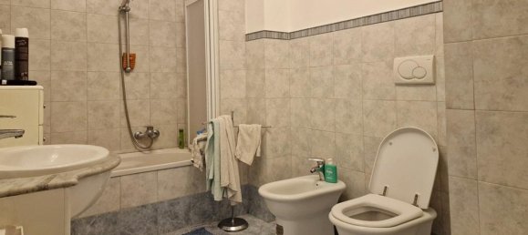 3 rooms Apartment in Massa, Italy No. 71447 10