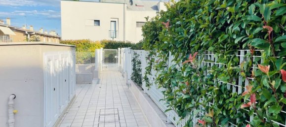 2 chambres Appartement à Senigallia, Italy No. 354533 2