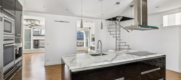 3 Schlafzimmer Doppelhaus in Paris, France, Nr. 351195 4