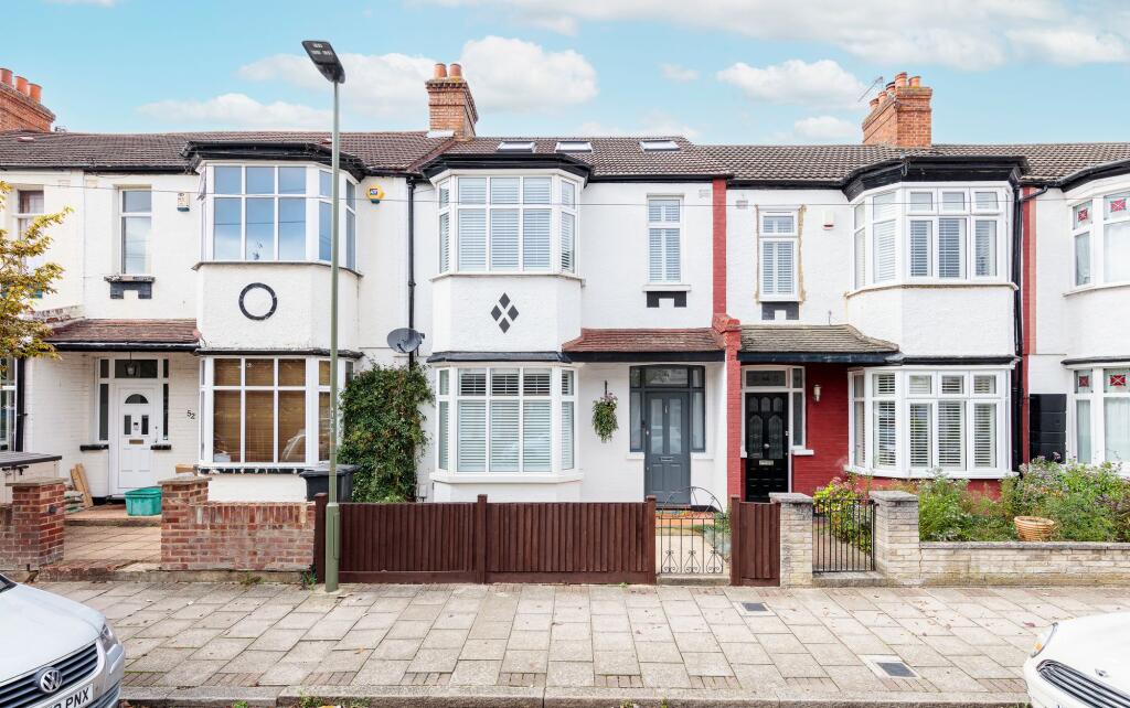 4 bedrooms House in Beckenham, United Kingdom No. 887