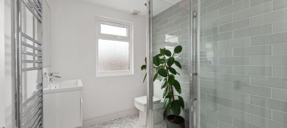 4 bedrooms House in Beckenham, United Kingdom No. 887 36