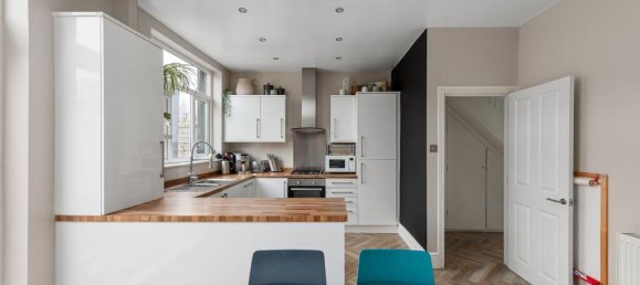 4 bedrooms House in Beckenham, United Kingdom No. 887 18