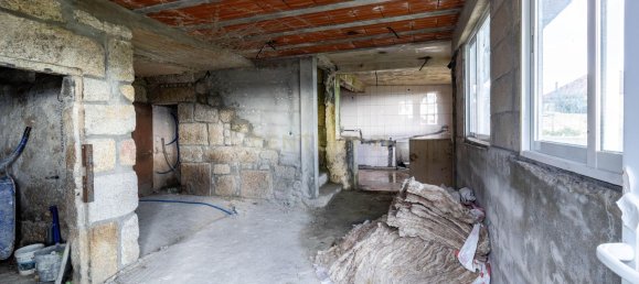 3 bedrooms House in Lousada, Portugal No. 74111 19