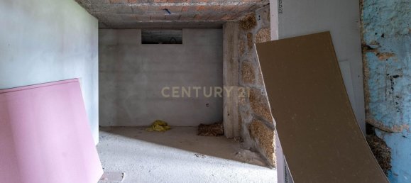 3 bedrooms House in Lousada, Portugal No. 74111 12