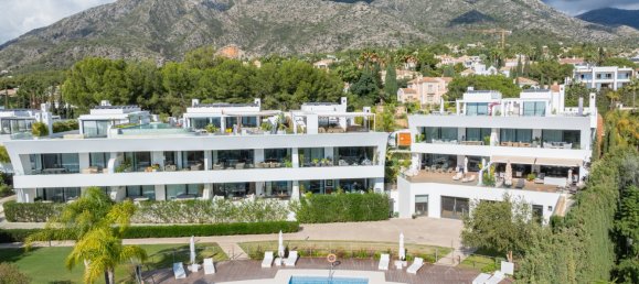 Дуплекс с 4 спальнями в Марбелья, Испания № 128998 2