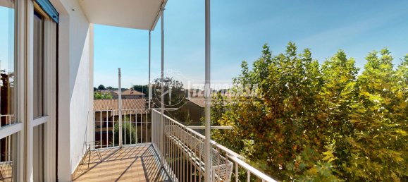 3 Schlafzimmer Wohnung in Verano Brianza, Italy, Nr. 347093 2